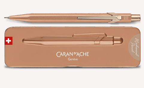 Caran d’Ache 849 – personalisiert mit Gravur auf Stift und Etui